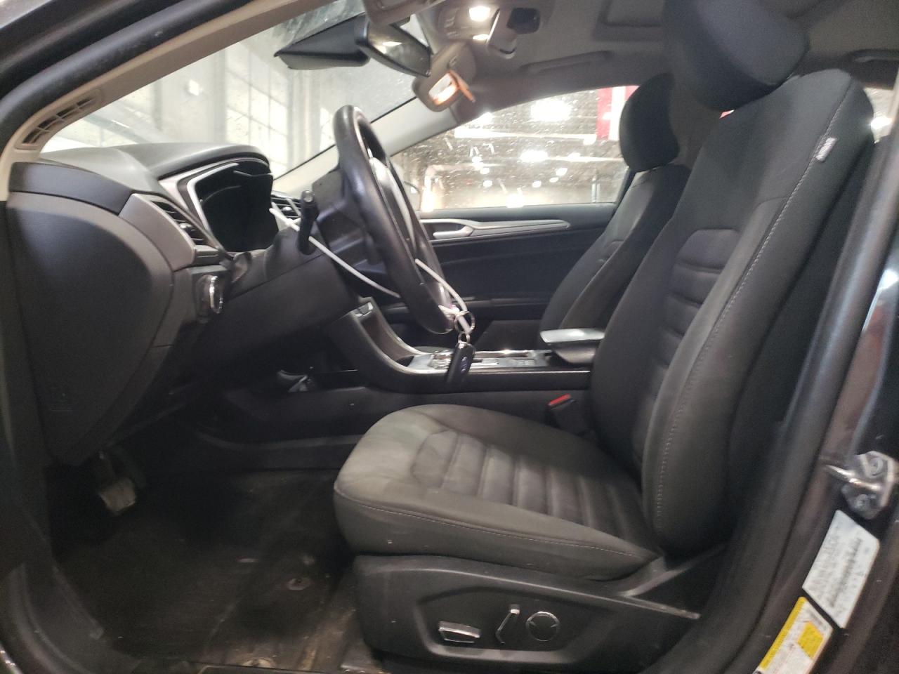 2019 Ford Fusion - Image 7