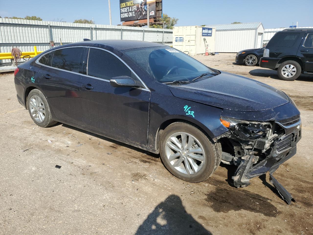 2016 Chevrolet Malibu - Image 4