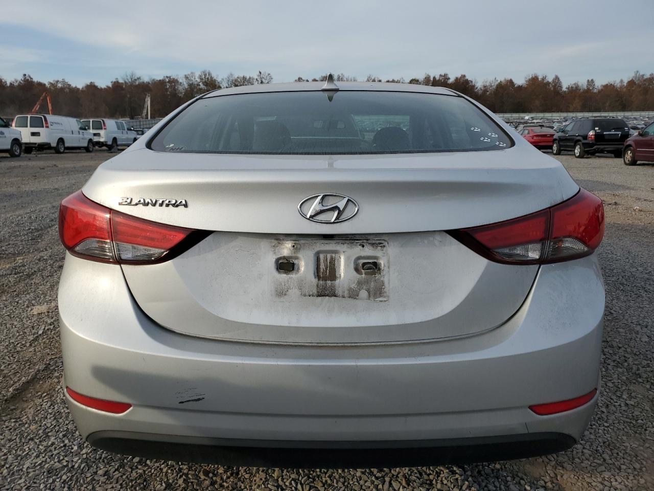 2015 Hyundai Elantra Se VIN: 5NPDH4AE3FH626181 Lot: 77779424