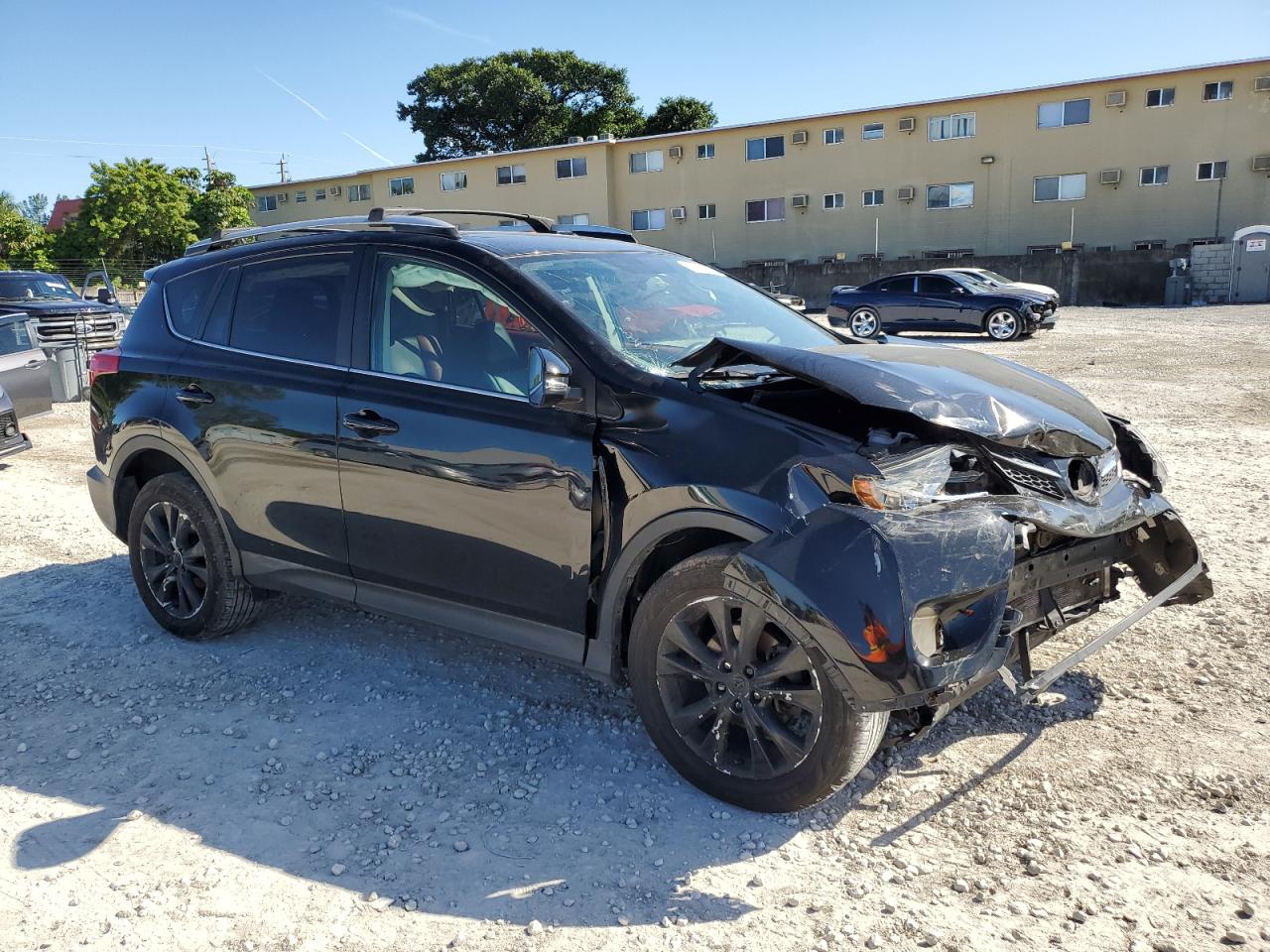 2013 Toyota RAV 4 - Image 4