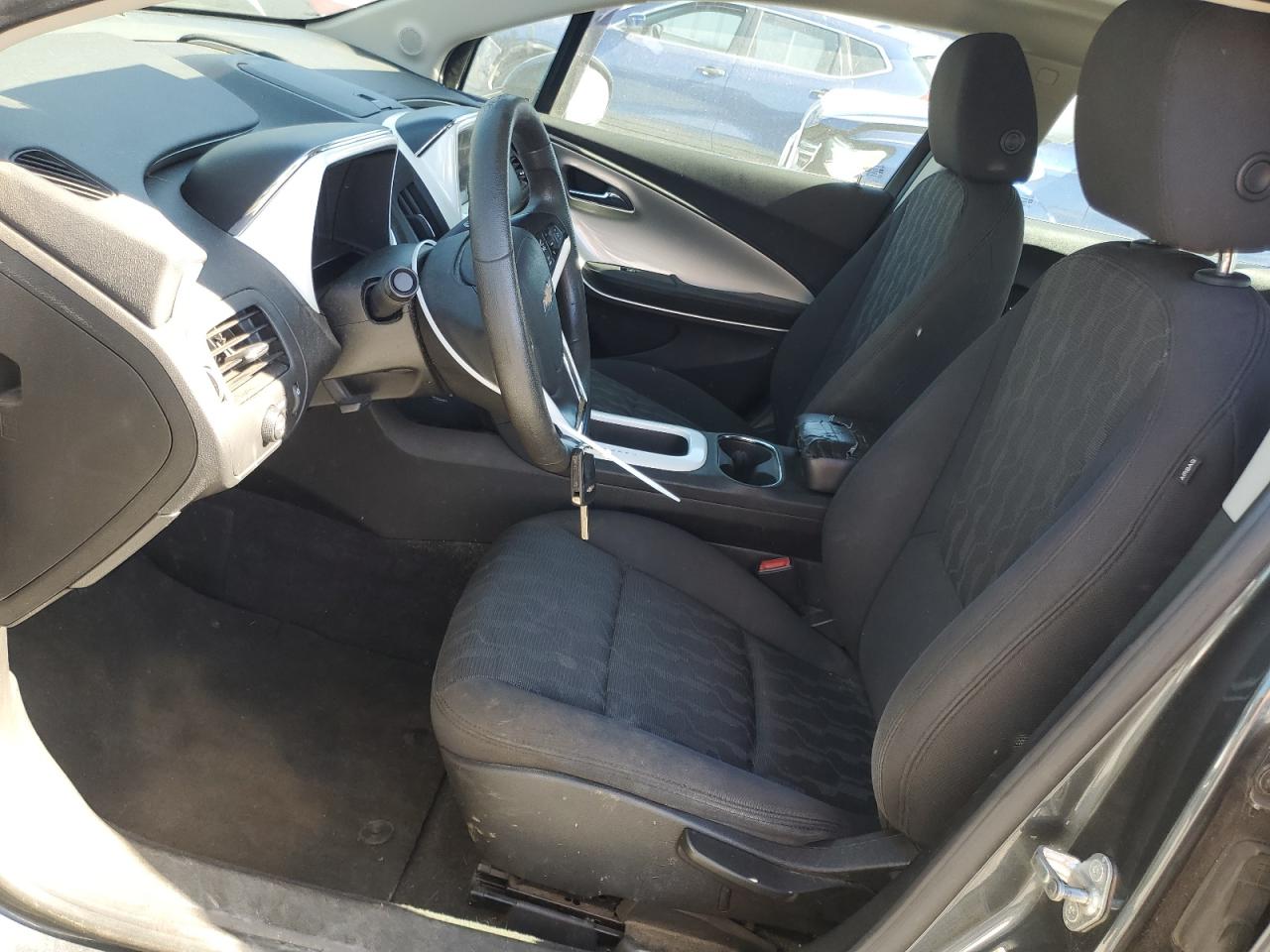 2012 Chevrolet Volt - Image 7
