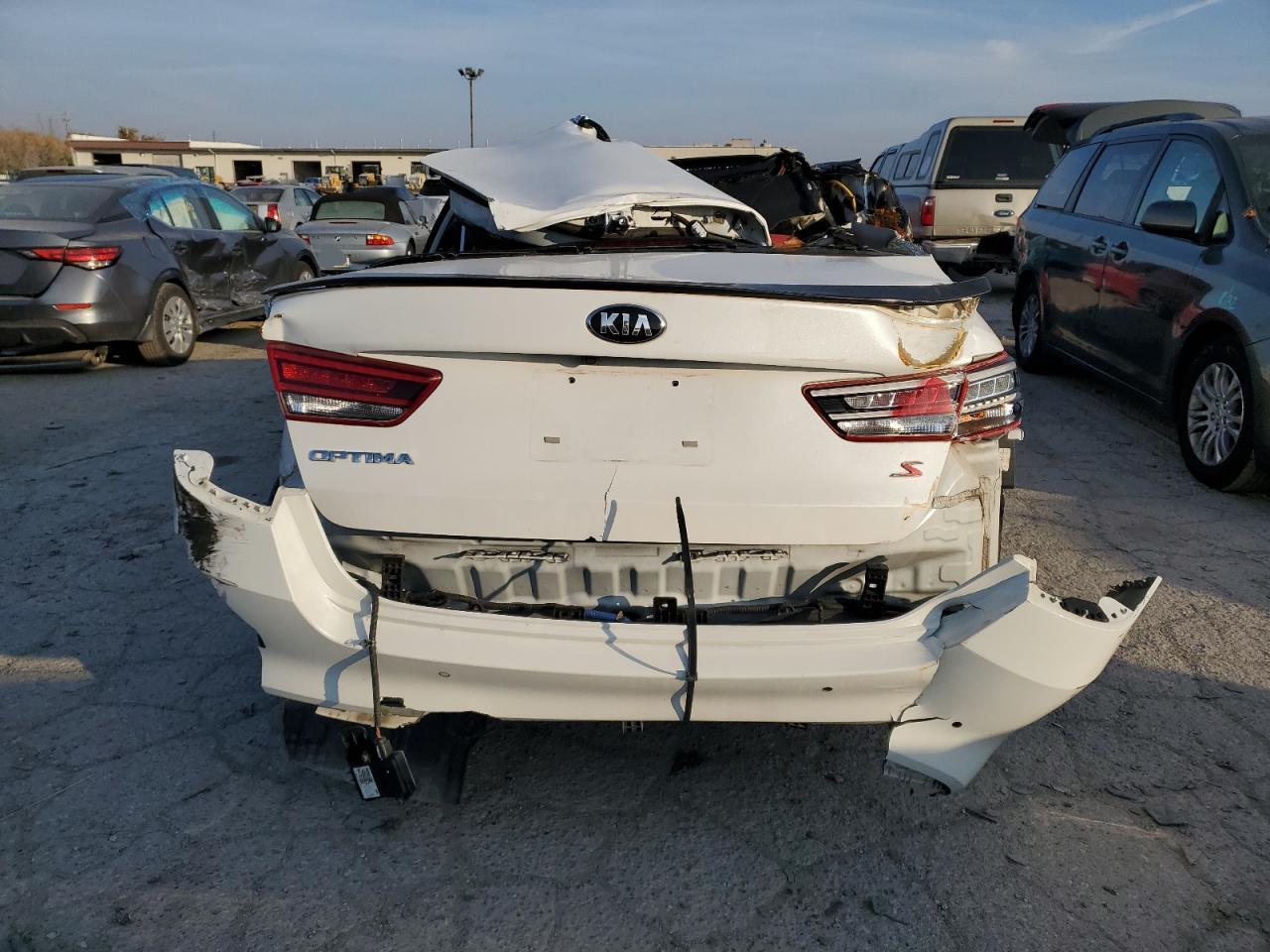 2018 Kia Optima Lx VIN: 5XXGT4L34JG241529 Lot: 78233104