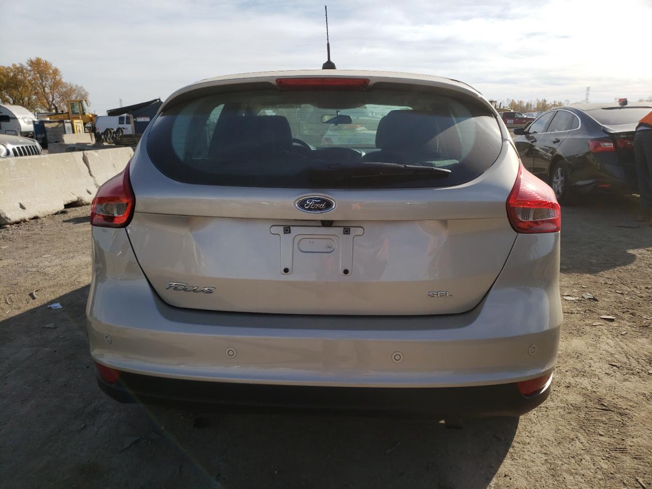 2018 Ford Focus Sel VIN: 1FADP3M28JL221202 Lot: 76094514