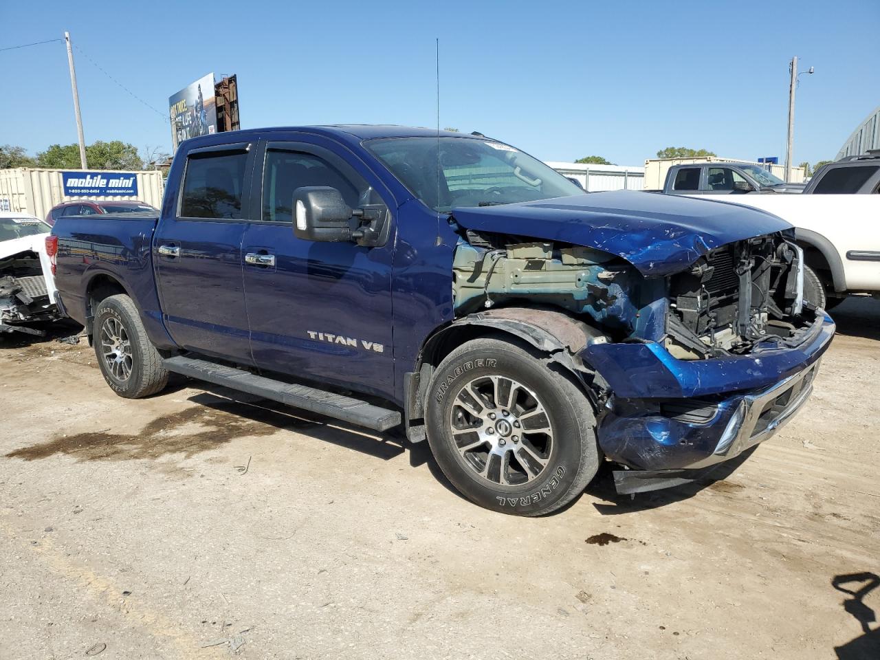 1N6AA1EF4LN511588 2020 Nissan Titan Sv