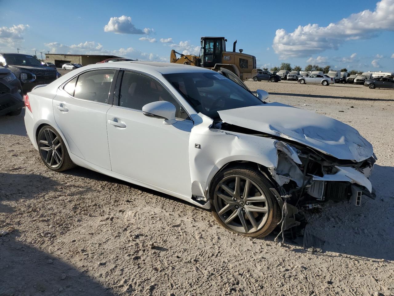 2016 Lexus IS - Image 4