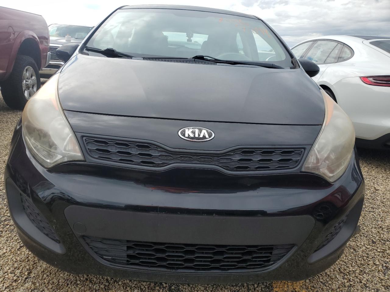 2015 Kia Rio - Image 5