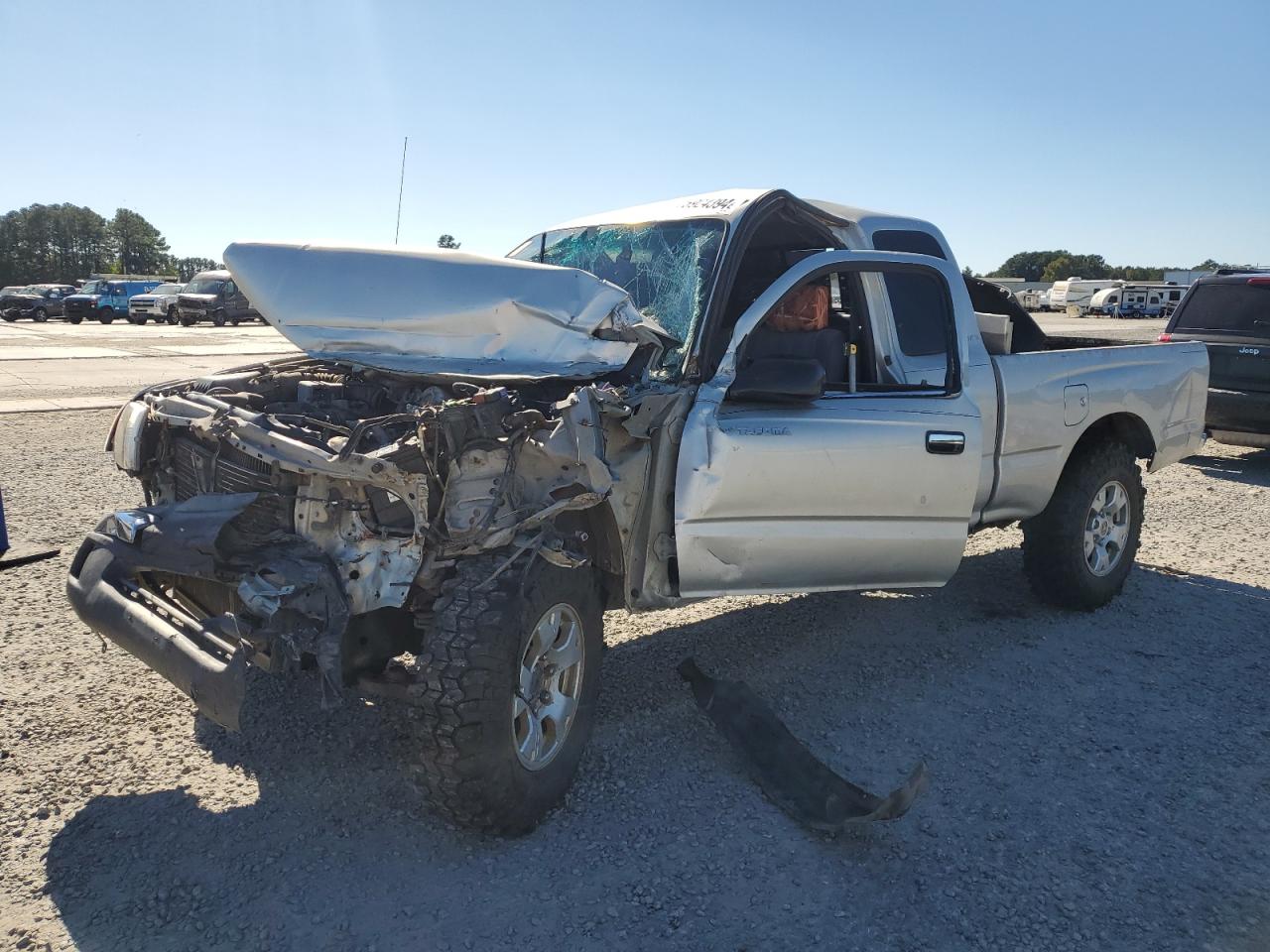 2000 Toyota Tacoma - Image 1