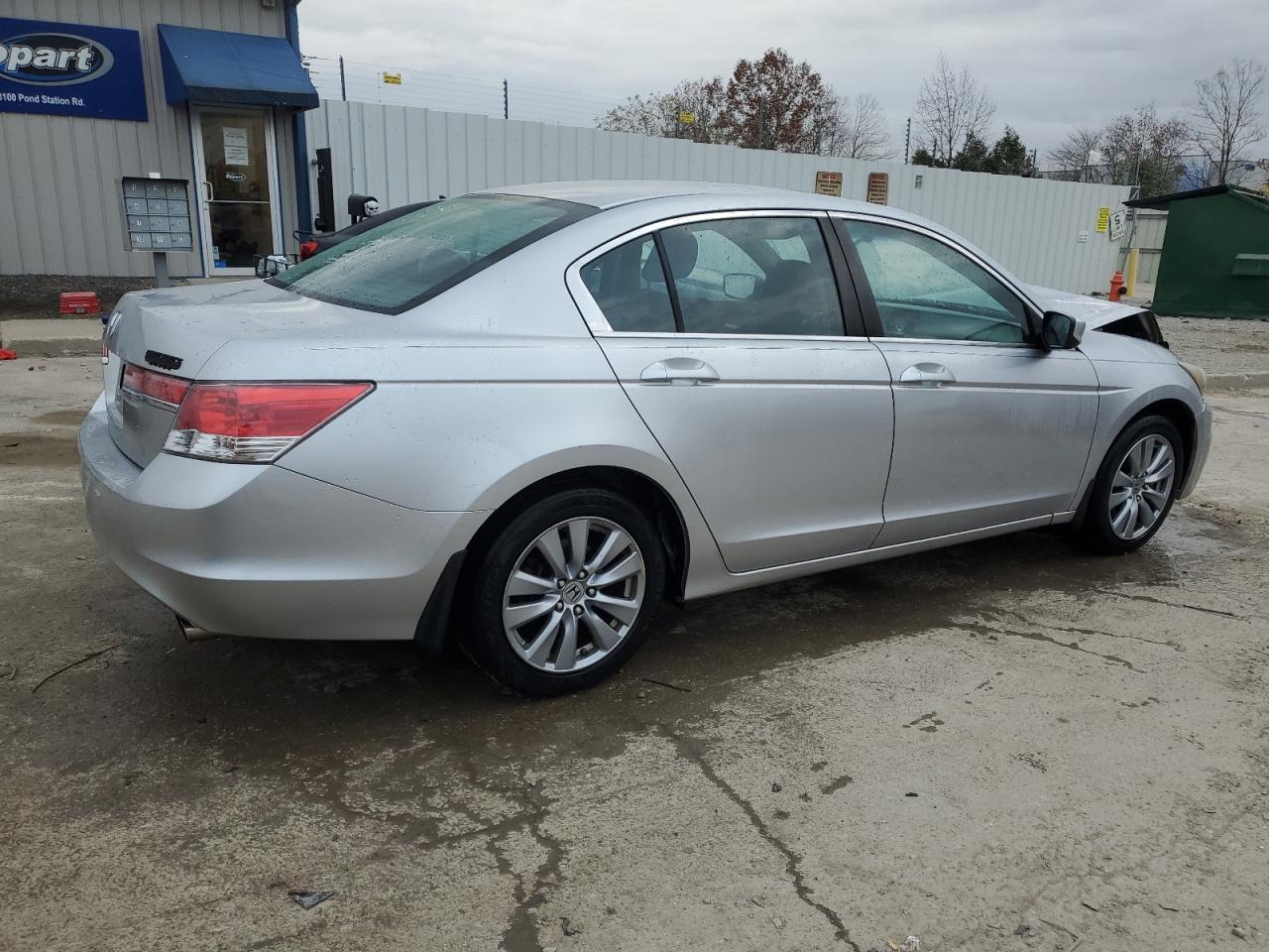 2011 Honda Accord - Image 3