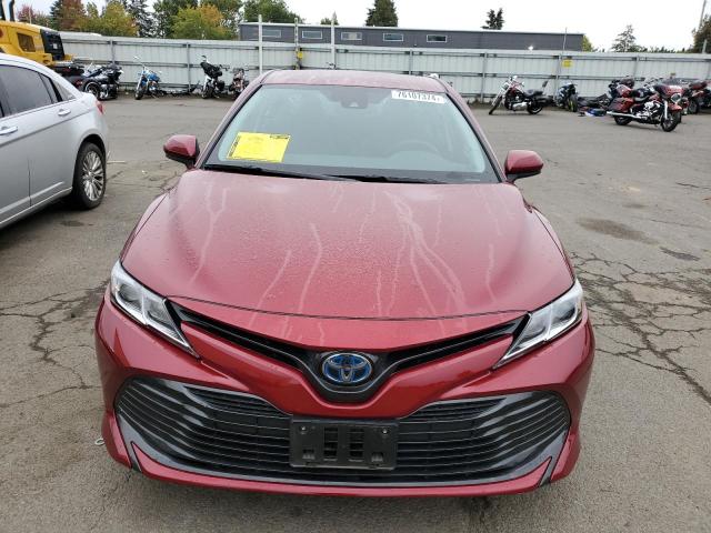  TOYOTA CAMRY 2019 Красный