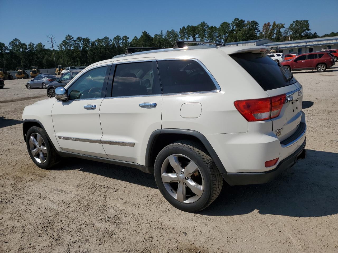 2012 Jeep Grand Cherokee - Image 2