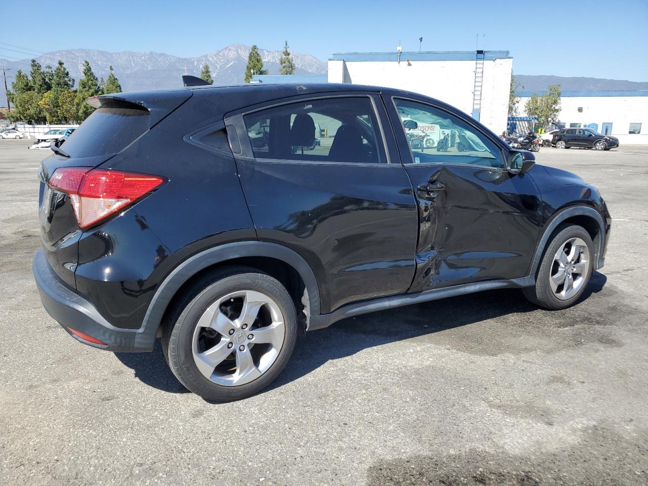 2016 Honda HR-V - Image 3