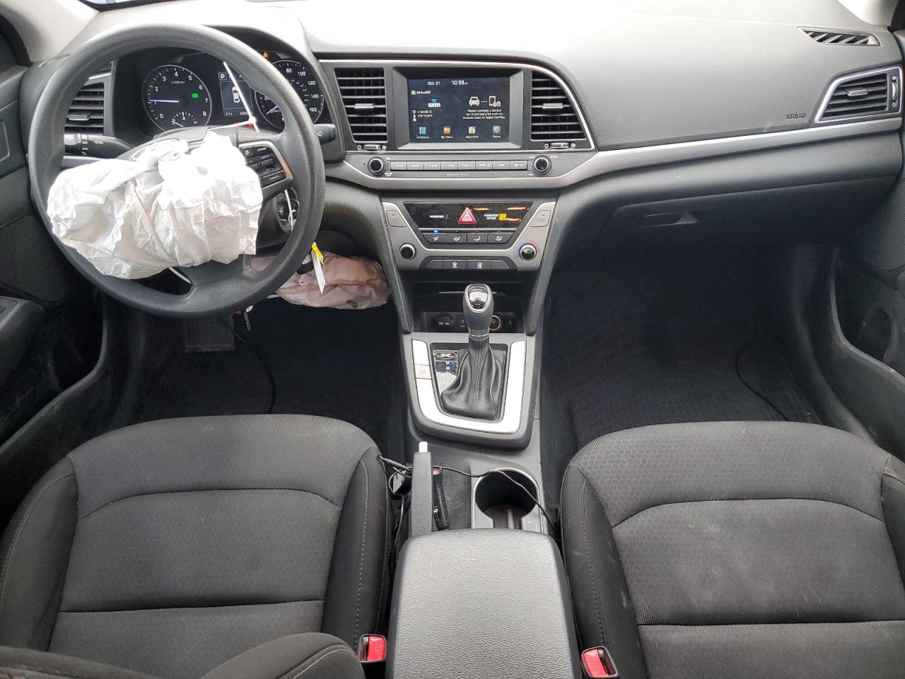 2018 Hyundai Elantra - Image 8