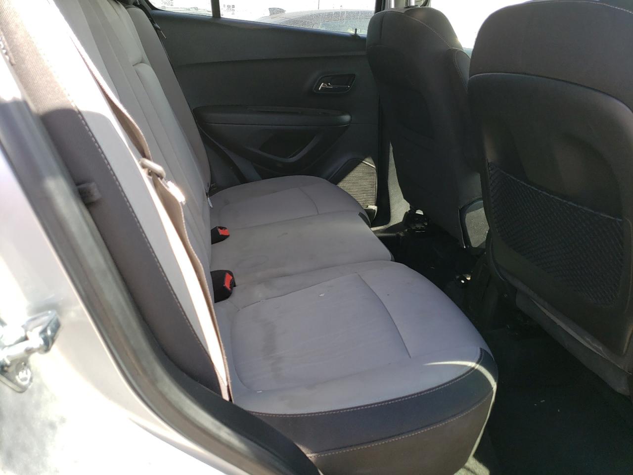 2015 Chevrolet Trax - Image 11