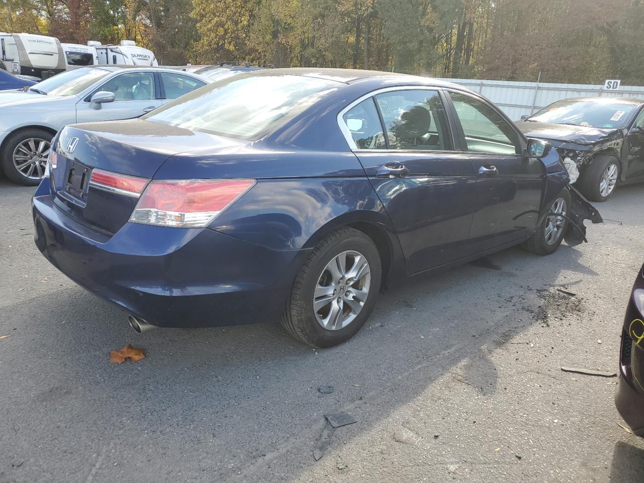 2011 Honda Accord - Image 3