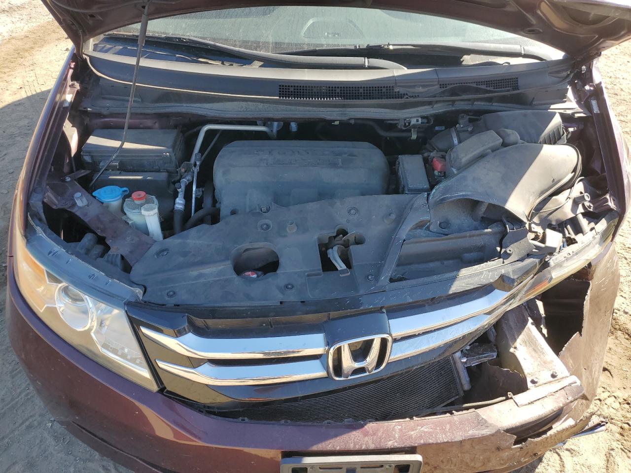 2014 Honda Odyssey - Image 12