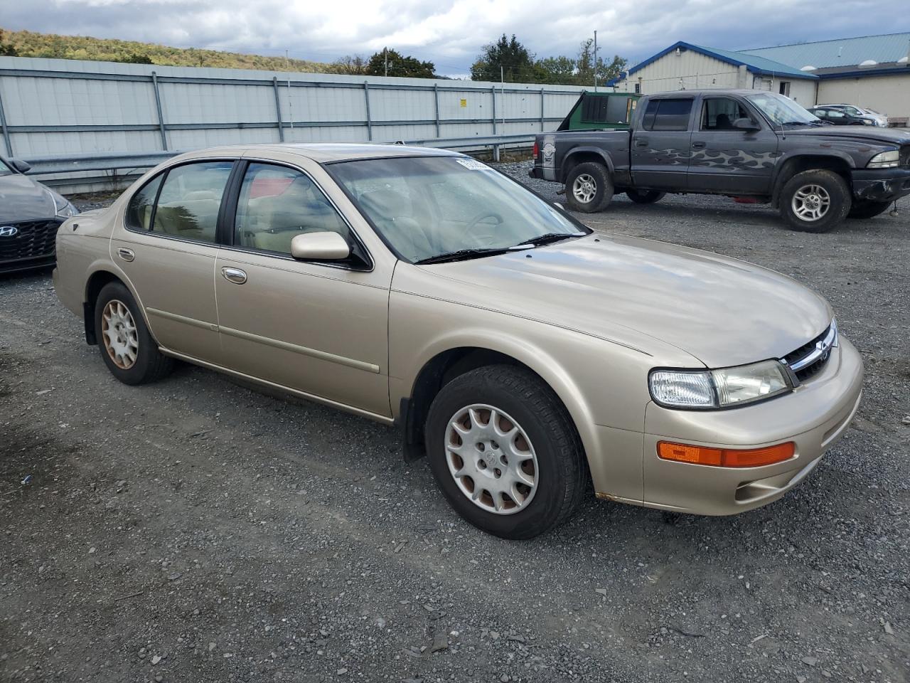 1998 Nissan Maxima Gle VIN: JN1CA21D1WM905004 Lot: 75808554