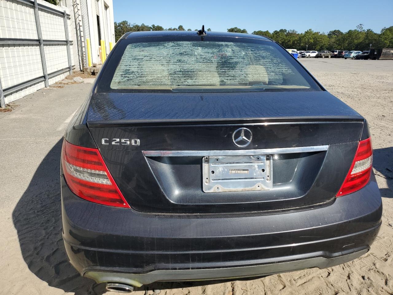 2012 Mercedes-Benz C 250 VIN: WDDGF4HBXCR199932 Lot: 75362934