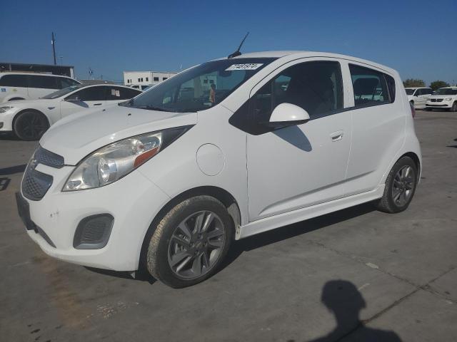 Hatchbacks CHEVROLET SPARK 2015 Biały