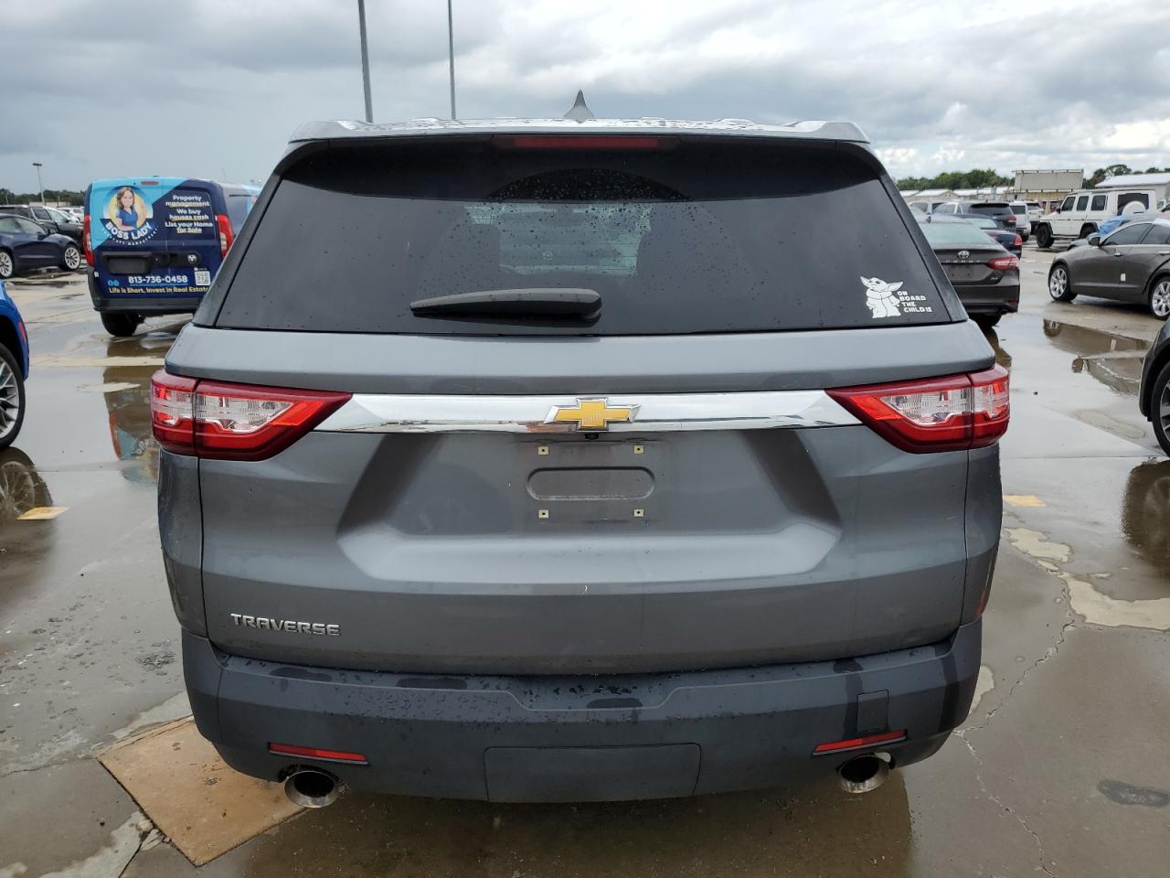 1GNERFKW6KJ197597 2019 Chevrolet Traverse Ls