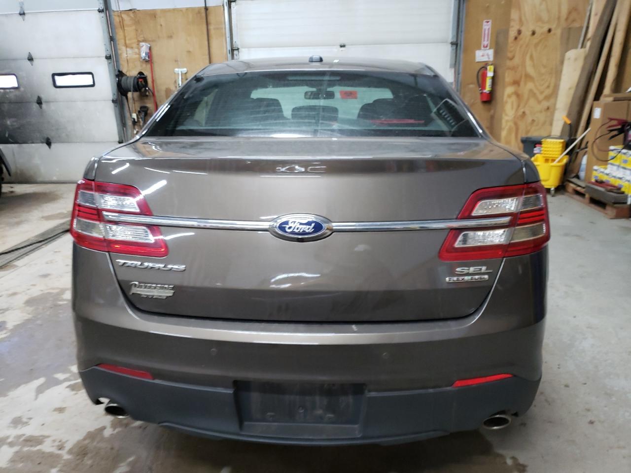 1FAHP2E84FG188200 2015 Ford Taurus Sel