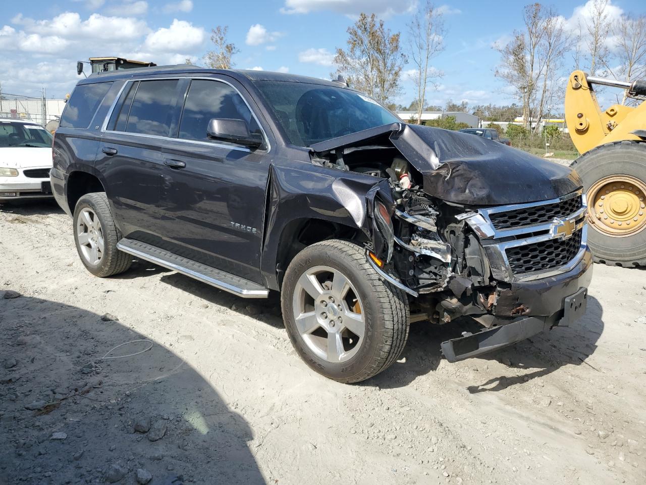2016 Chevrolet Tahoe - Image 4
