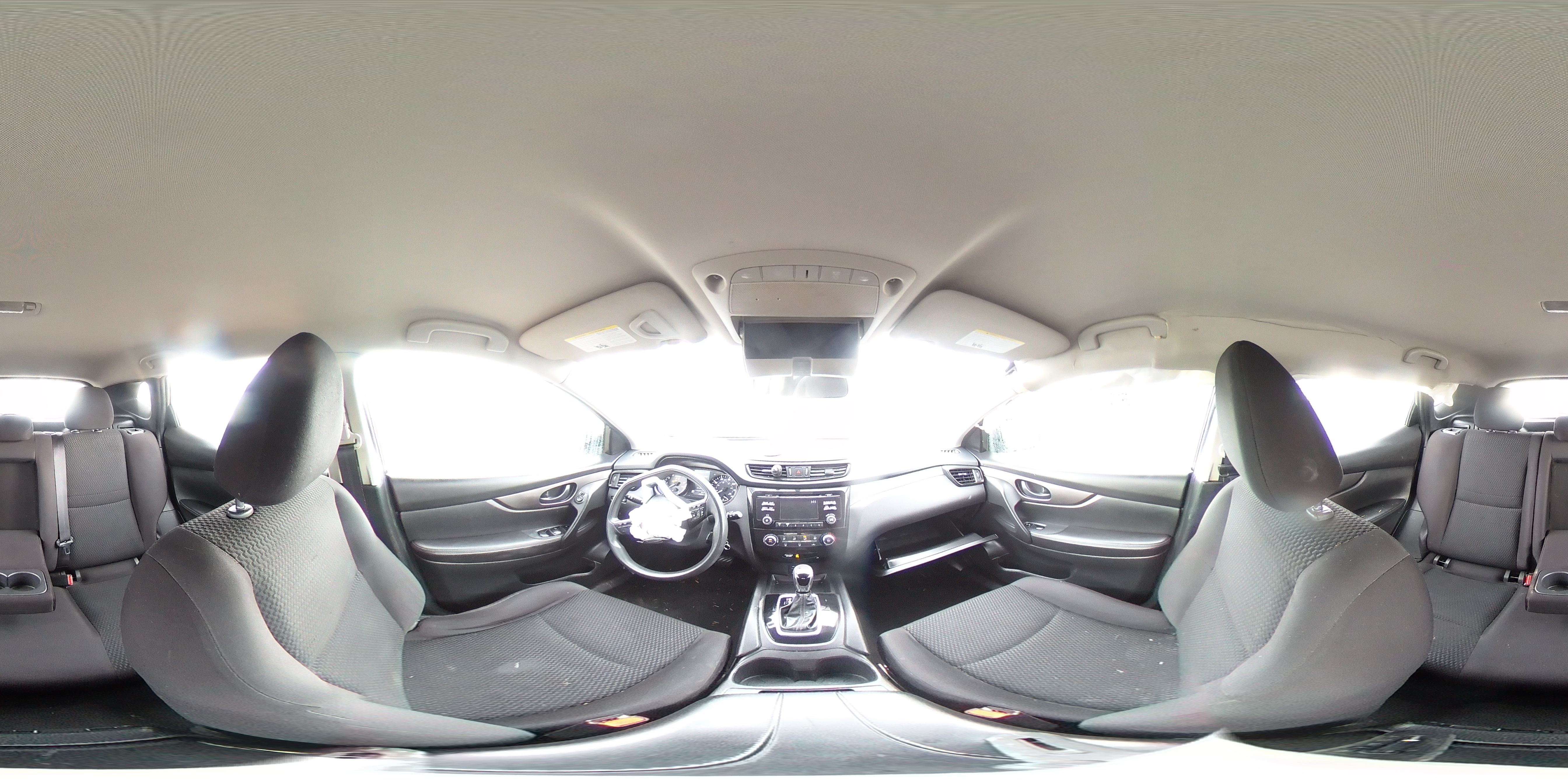 2017 Nissan Rogue - Image 13