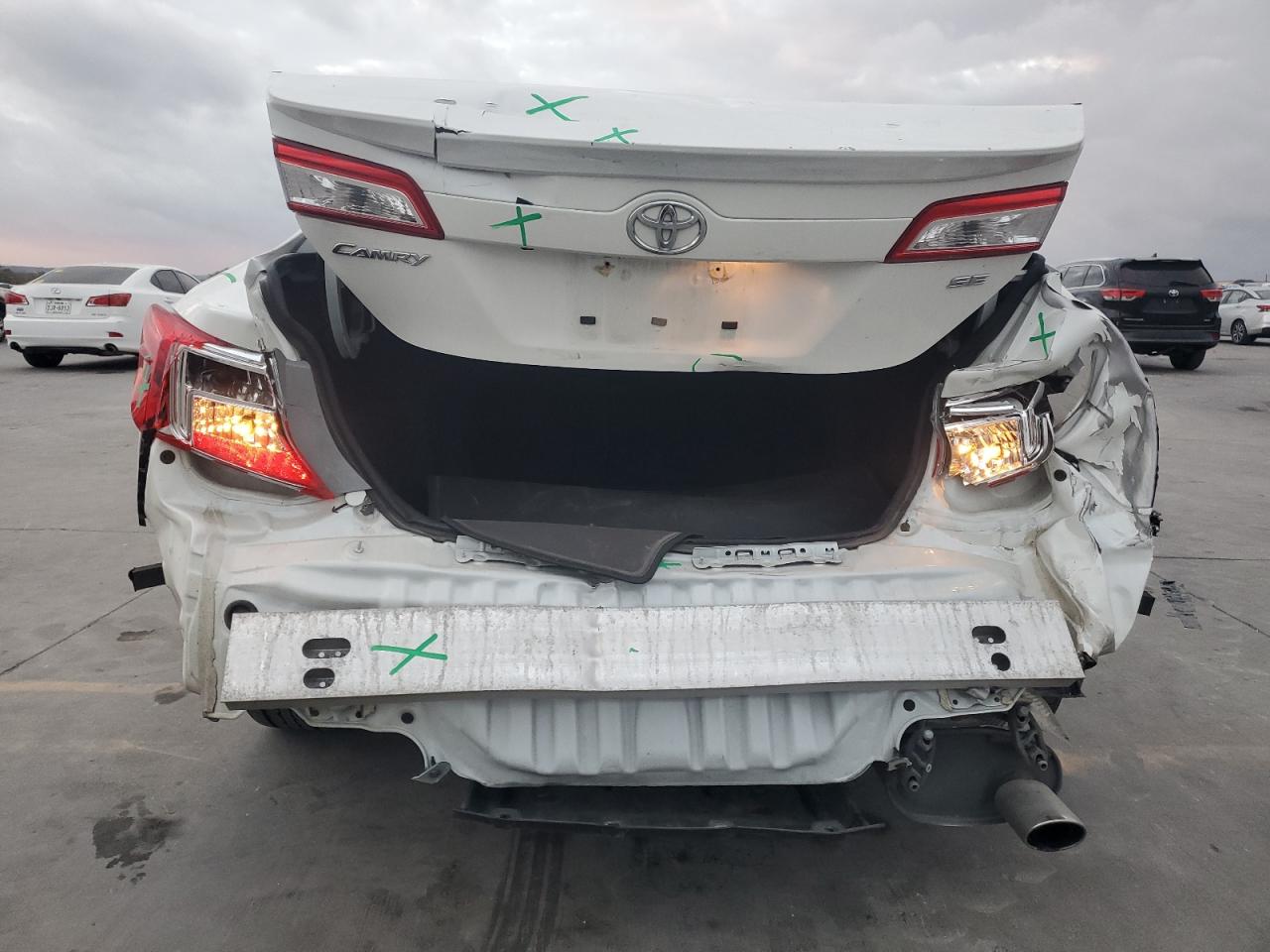 4T1BF1FKXEU435674 2014 Toyota Camry L