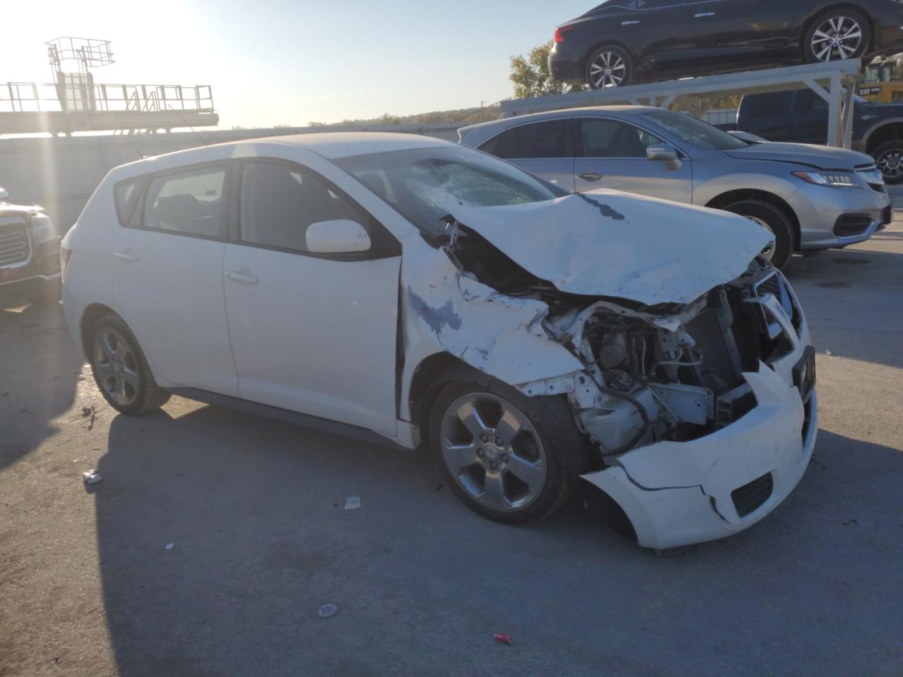 2009 Pontiac Vibe - Image 4