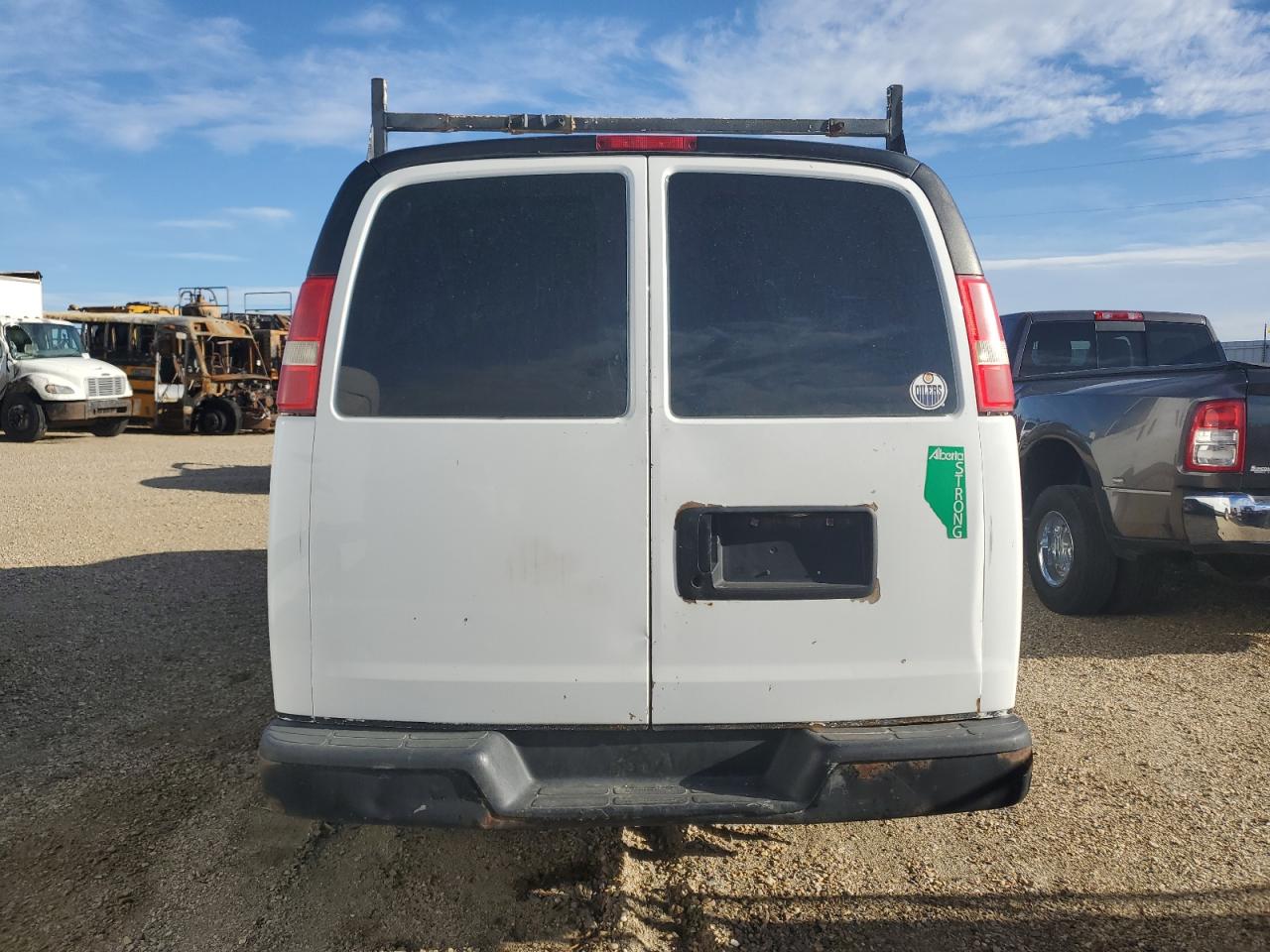2008 Chevrolet Express - Image 6