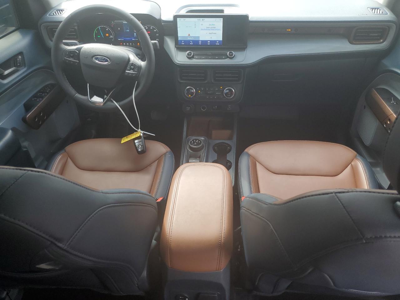 2023 Ford Maverick - Image 8
