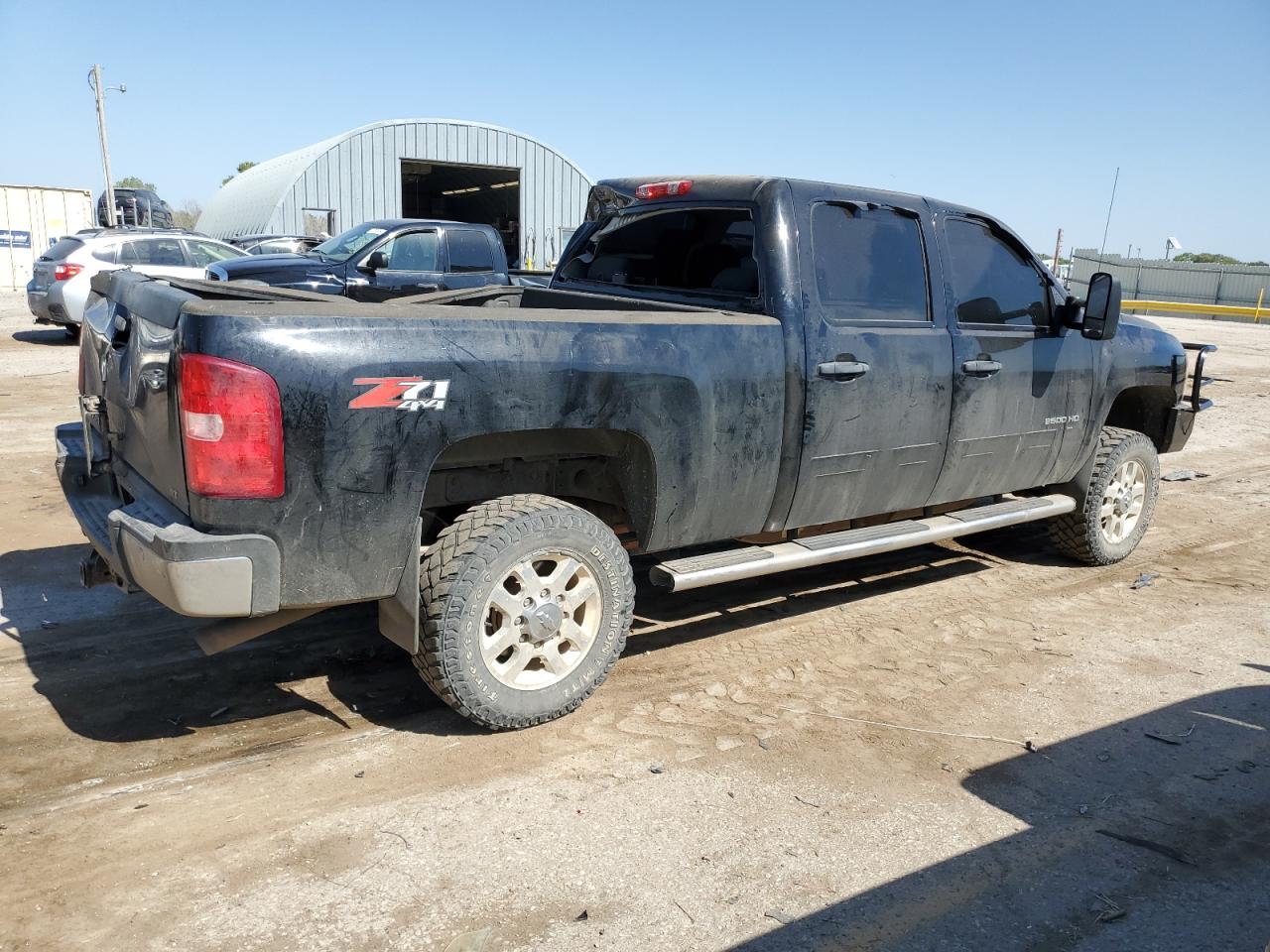 2013 Chevrolet Silverado - Image 3