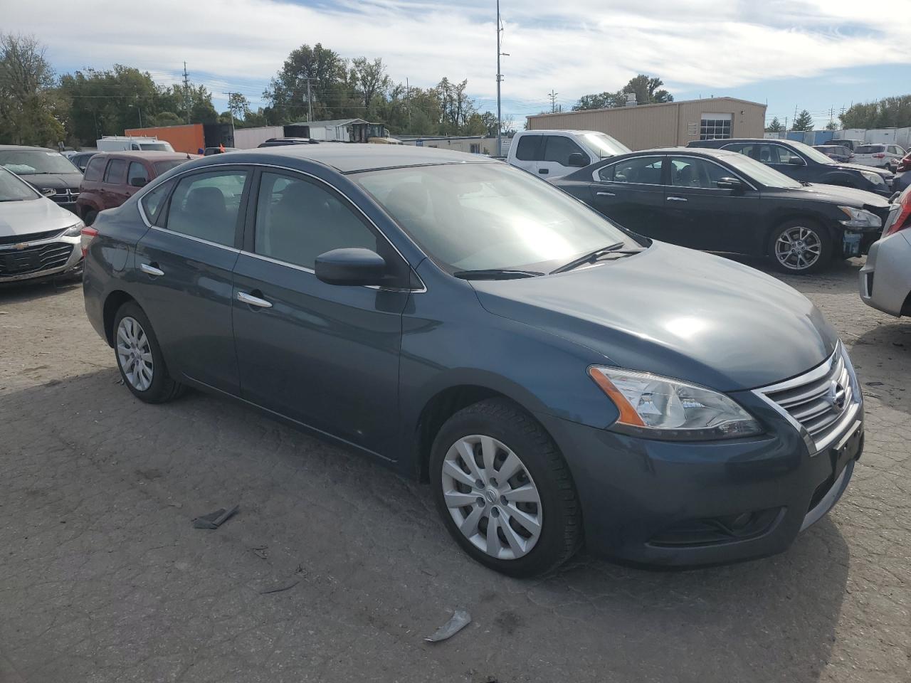 2015 Nissan Sentra - Image 4