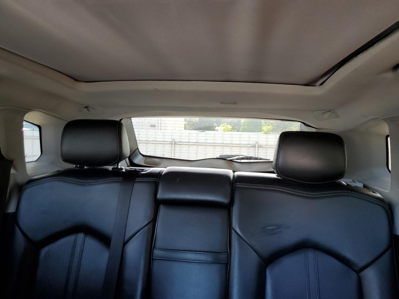 2013 Cadillac SRX - Image 10