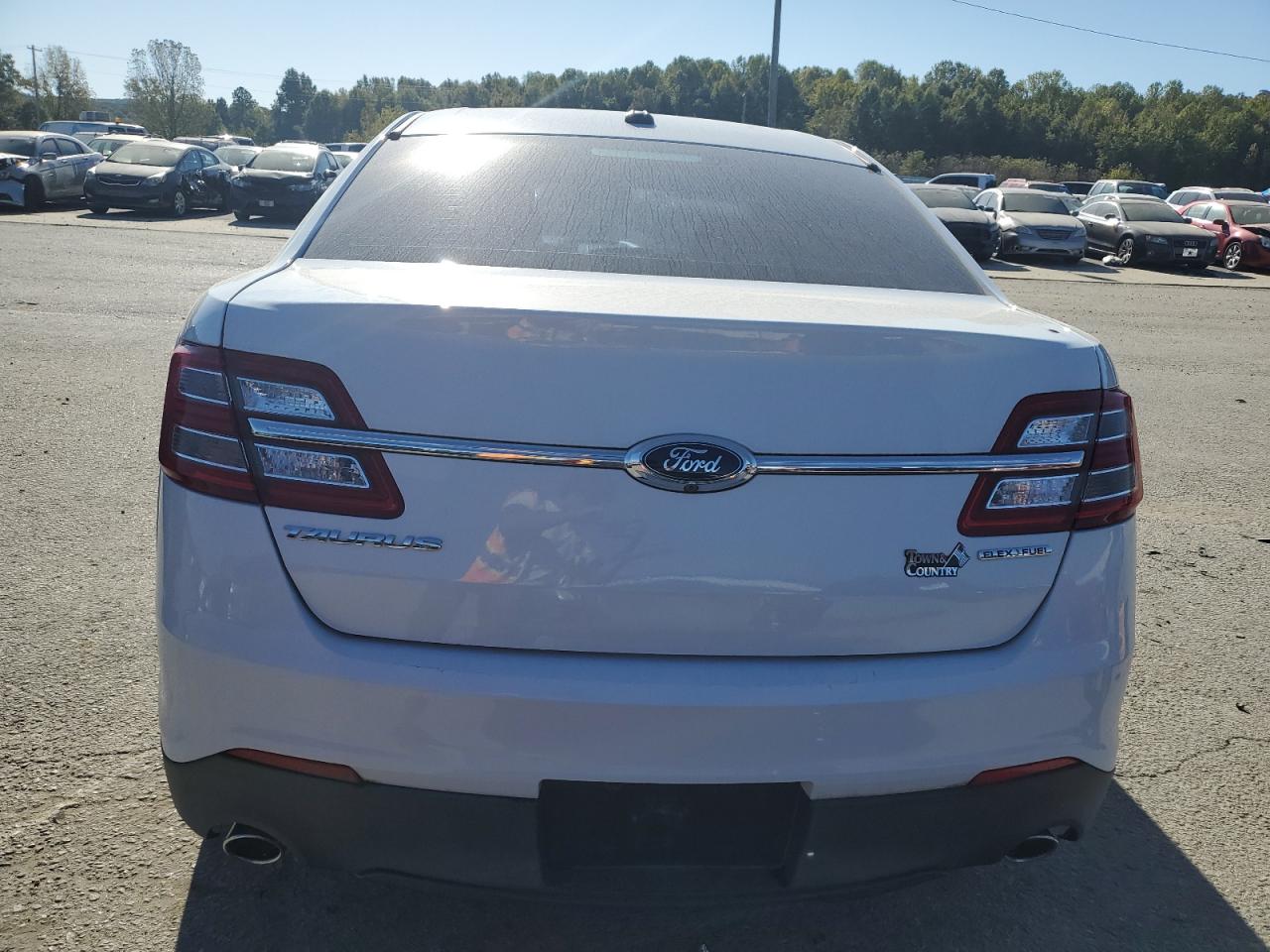 2015 Ford Taurus Se VIN: 1FAHP2D89FG107029 Lot: 74902144