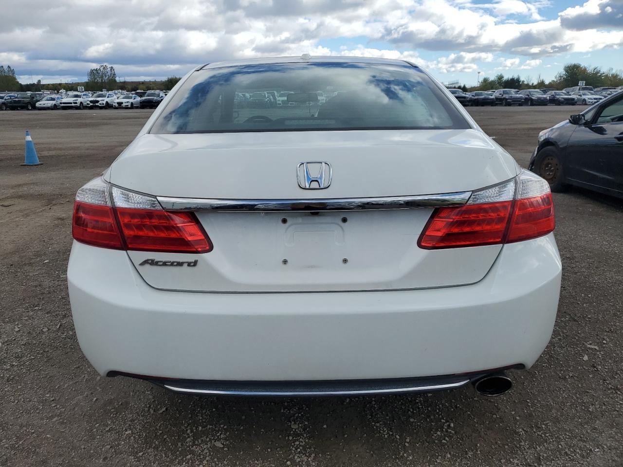 1HGCR2F88DA802356 2013 Honda Accord Exl