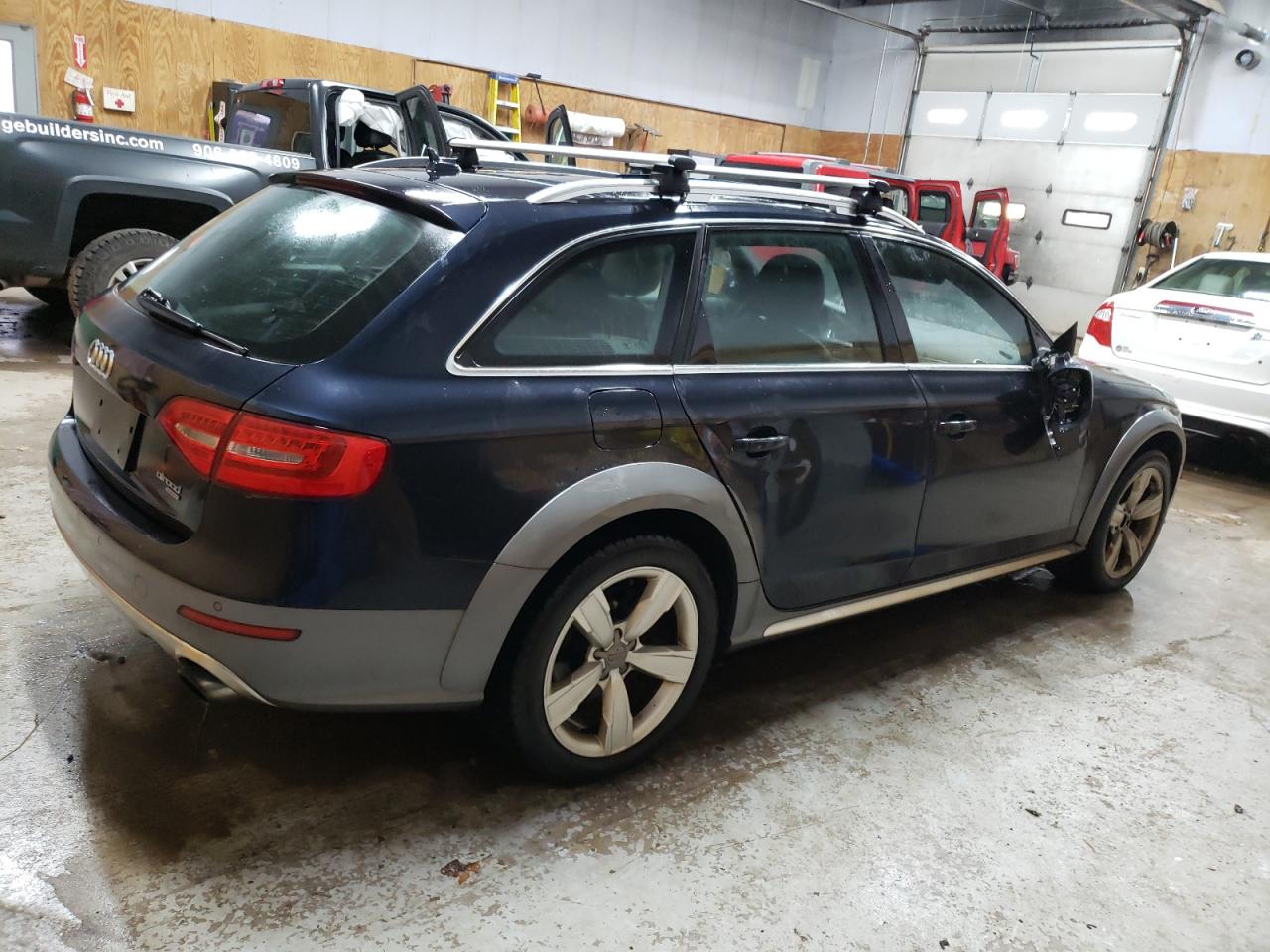 VIN WA1UFAFL2DA235145 2013 AUDI A4 no.3