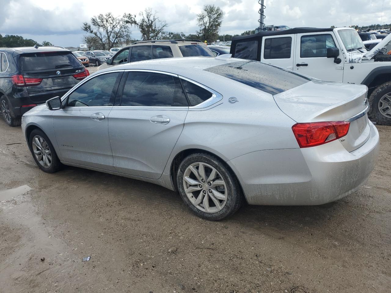 2018 Chevrolet Impala - Image 2
