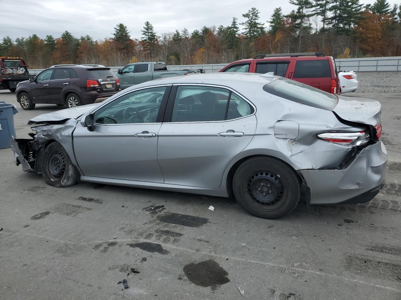2019 Toyota Camry - Image 2