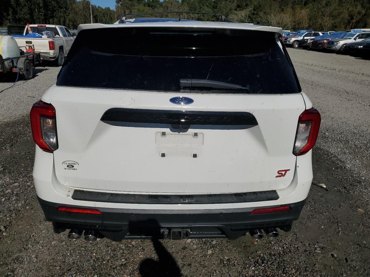 2022 Ford Explorer - Image 6