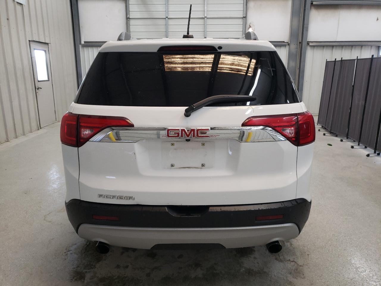 2019 GMC Acadia - Image 6