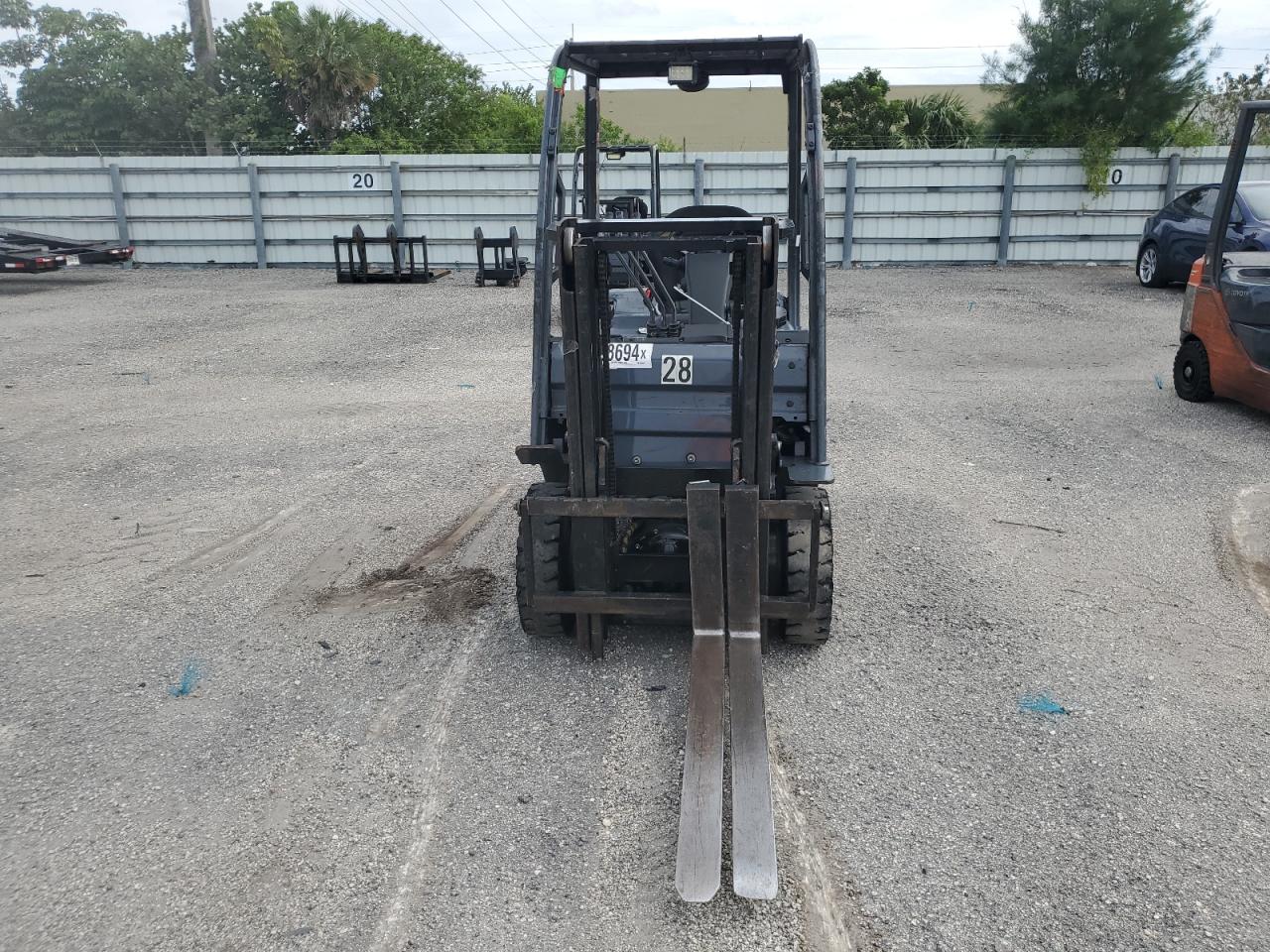 2015 Toyota Forklift VIN: M1AF28 Lot: 77688694