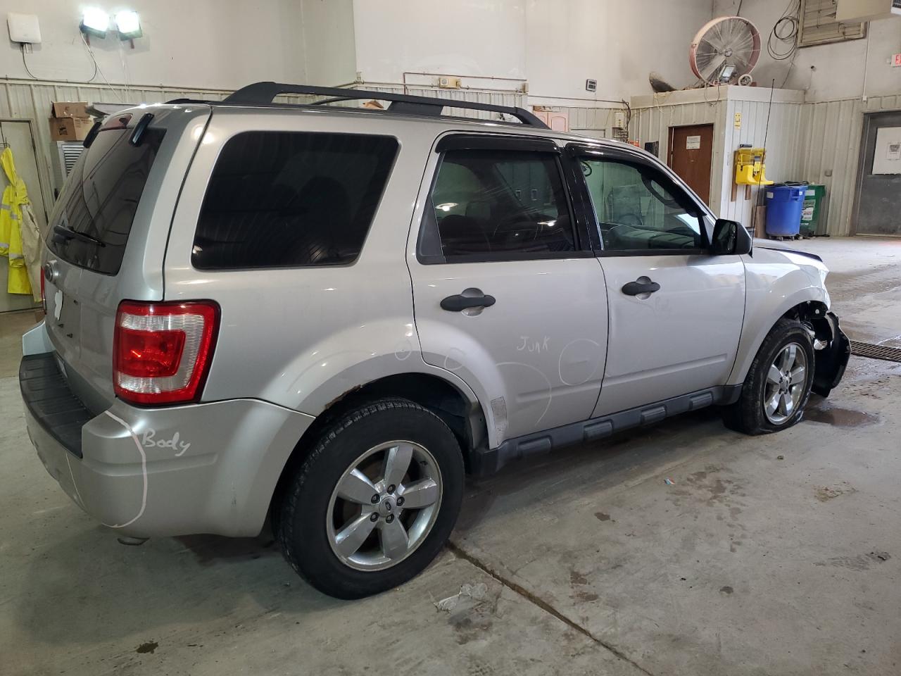 2011 Ford Escape - Image 3
