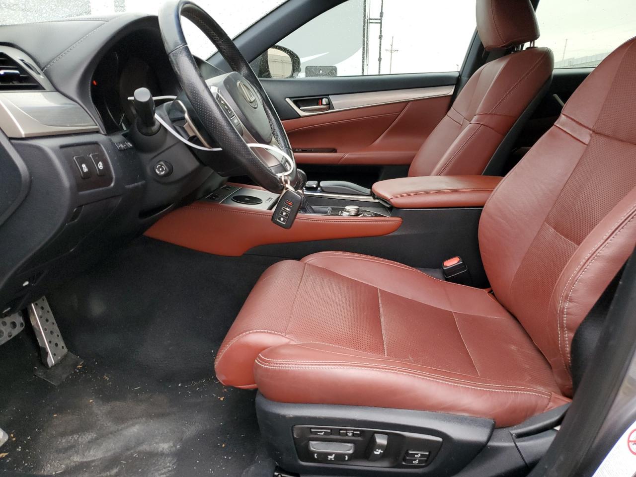 2015 Lexus GS - Image 7