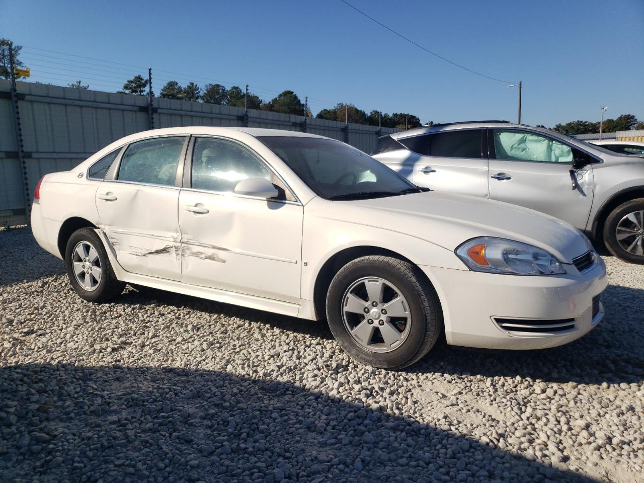2009 Chevrolet Impala - Image 4