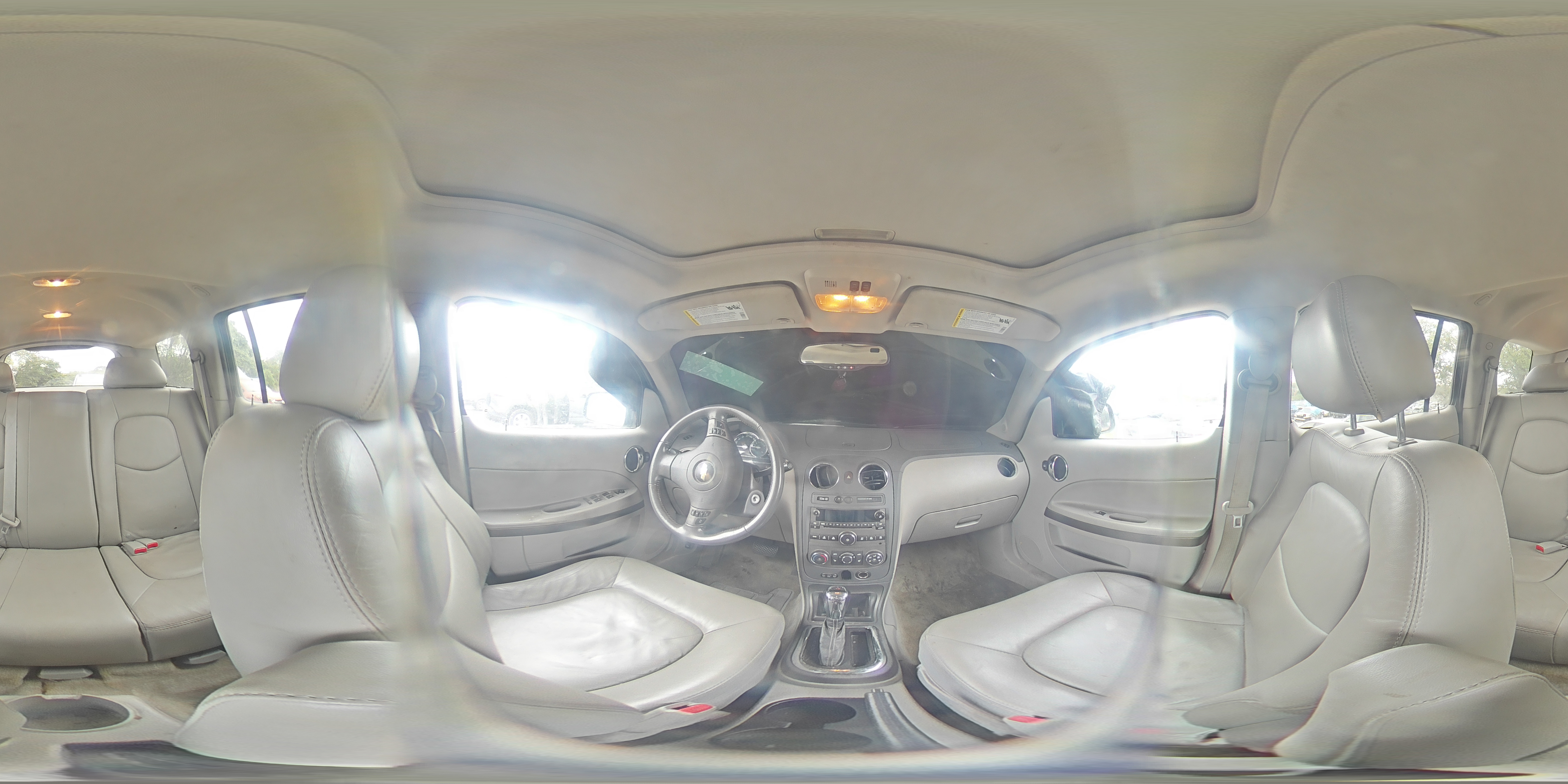 2011 Chevrolet HHR - Image 12