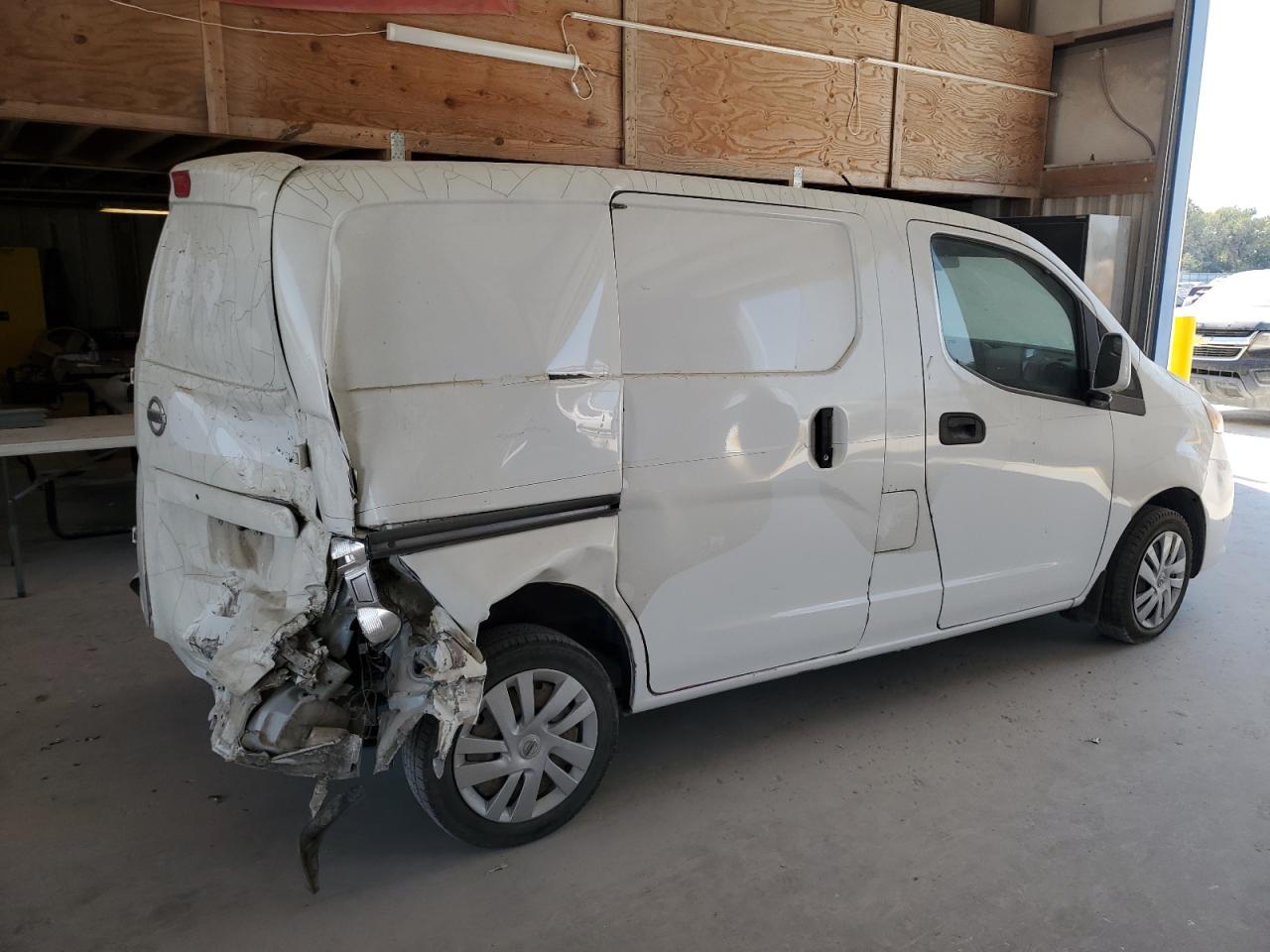 VIN 3N6CM0KN7FK699555 2015 NISSAN NV no.3