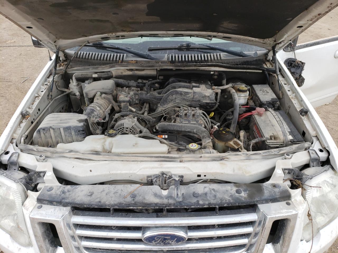 2007 Ford Explorer - Image 12