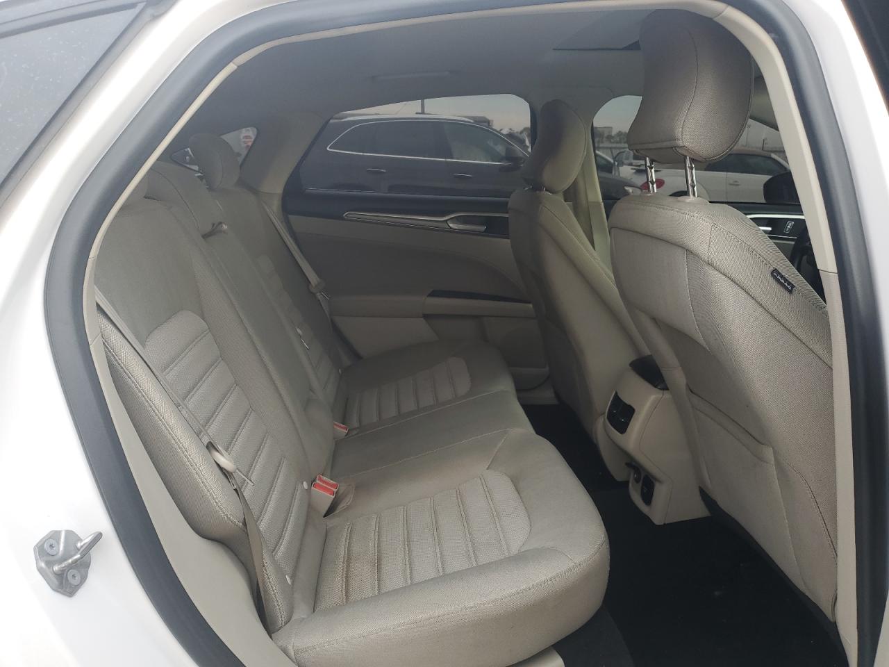 2018 Ford Fusion - Image 10