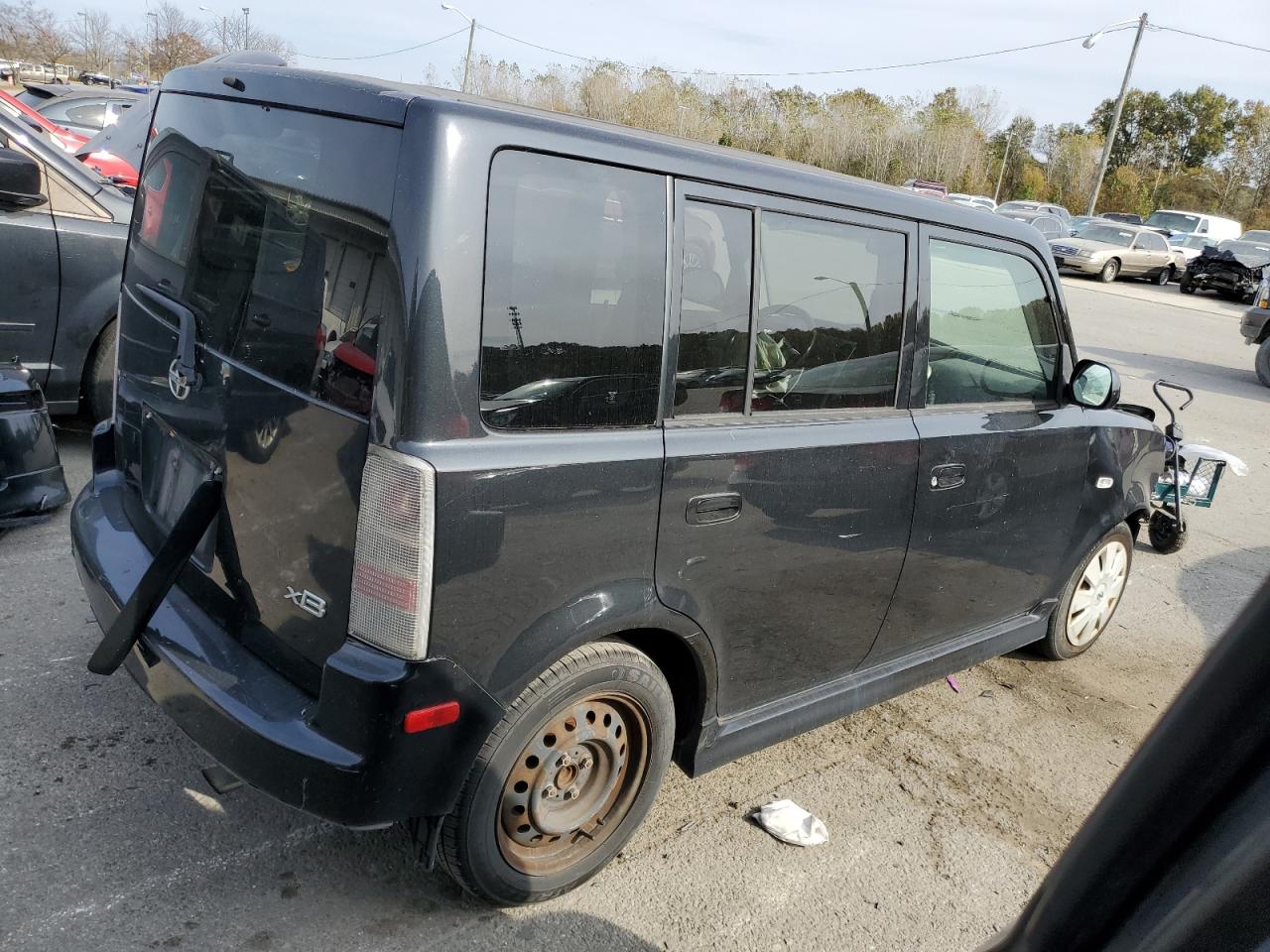 2006 Scion xB - Image 3
