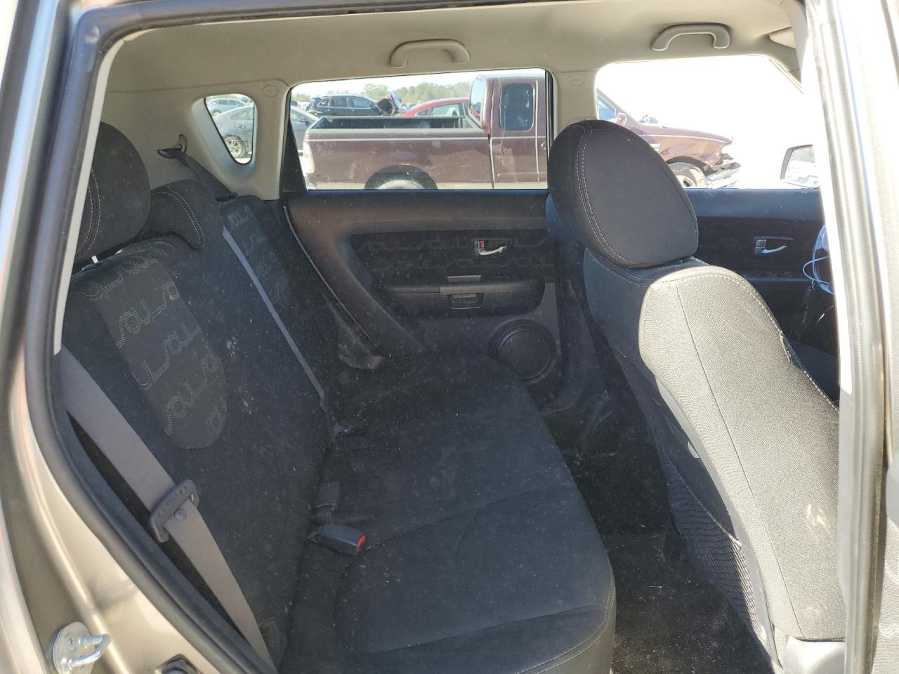 2013 Kia Soul - Image 11
